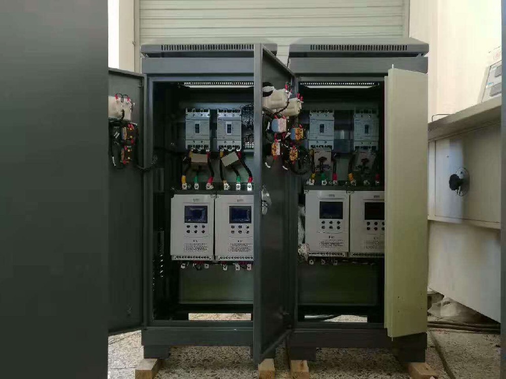 攪絆機軟啟動控制柜